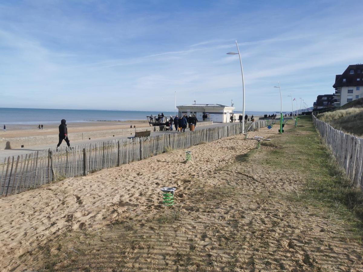 Cabourg T2 Front De Mer - Proche Thalasso Exteriör bild